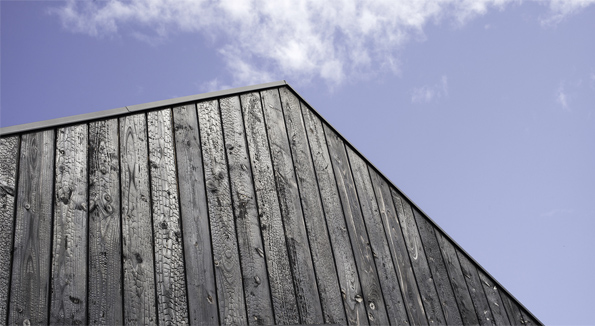 Bardage en bois brûlé - Koadu